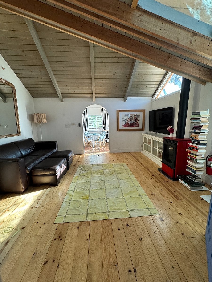 Furnished Finder property 712381_1 photo 2