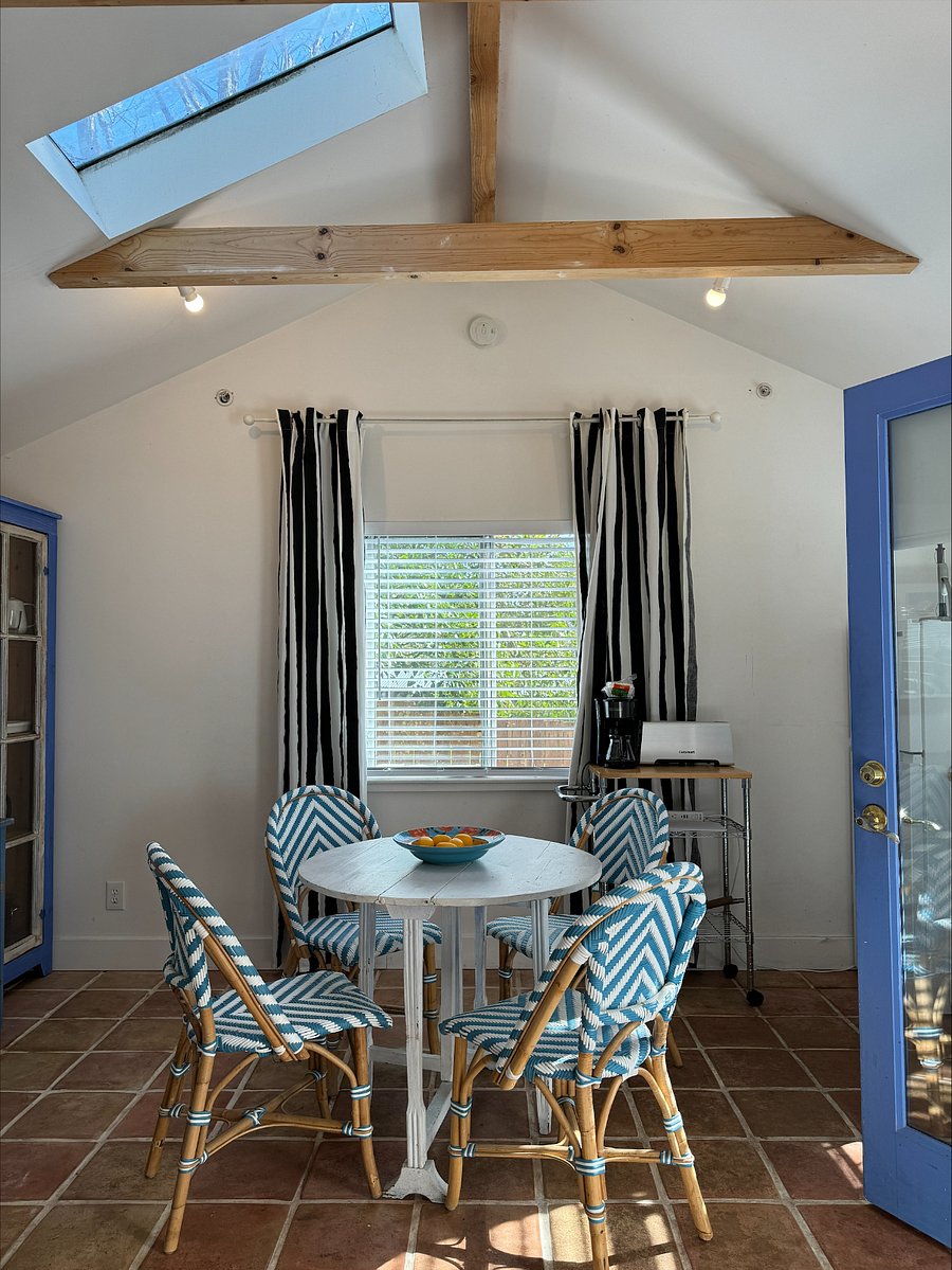 Furnished Finder property 712381_1 photo 8