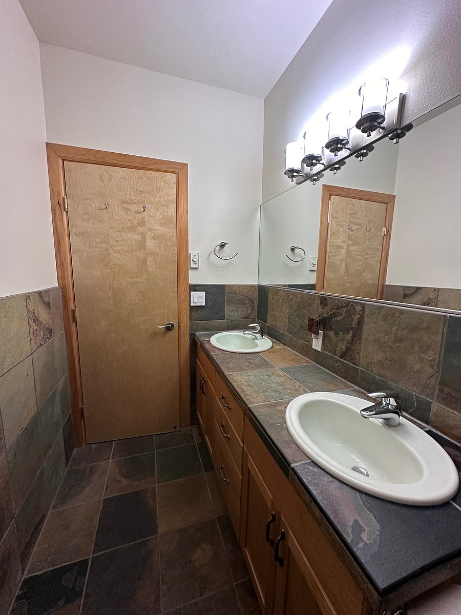 Furnished Finder property 712419_1 photo 15