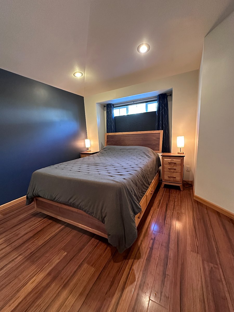 Upper level bedroom.