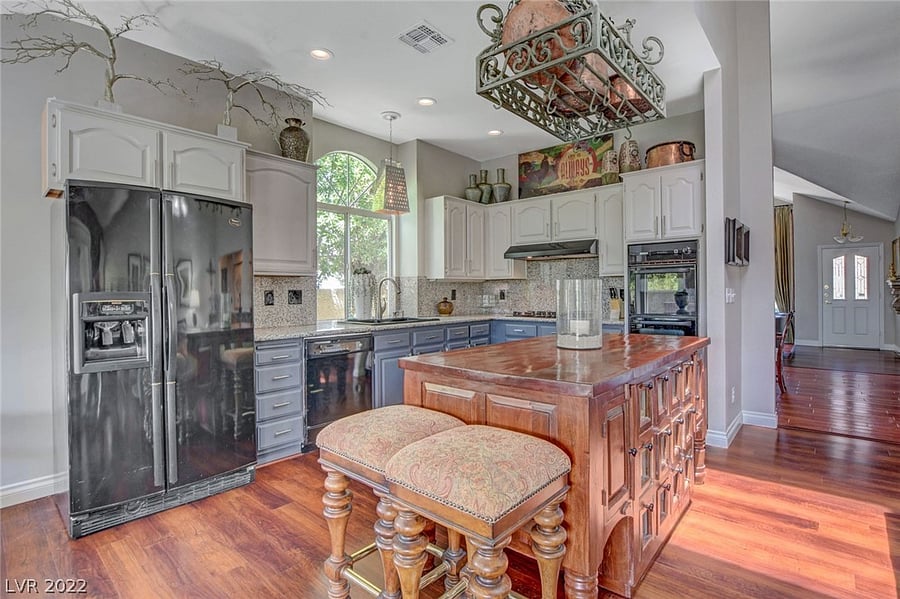 Furnished Finder property 712457_1 photo 14