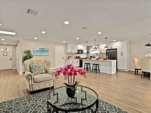 Furnished Finder property 712498_1 photo 4