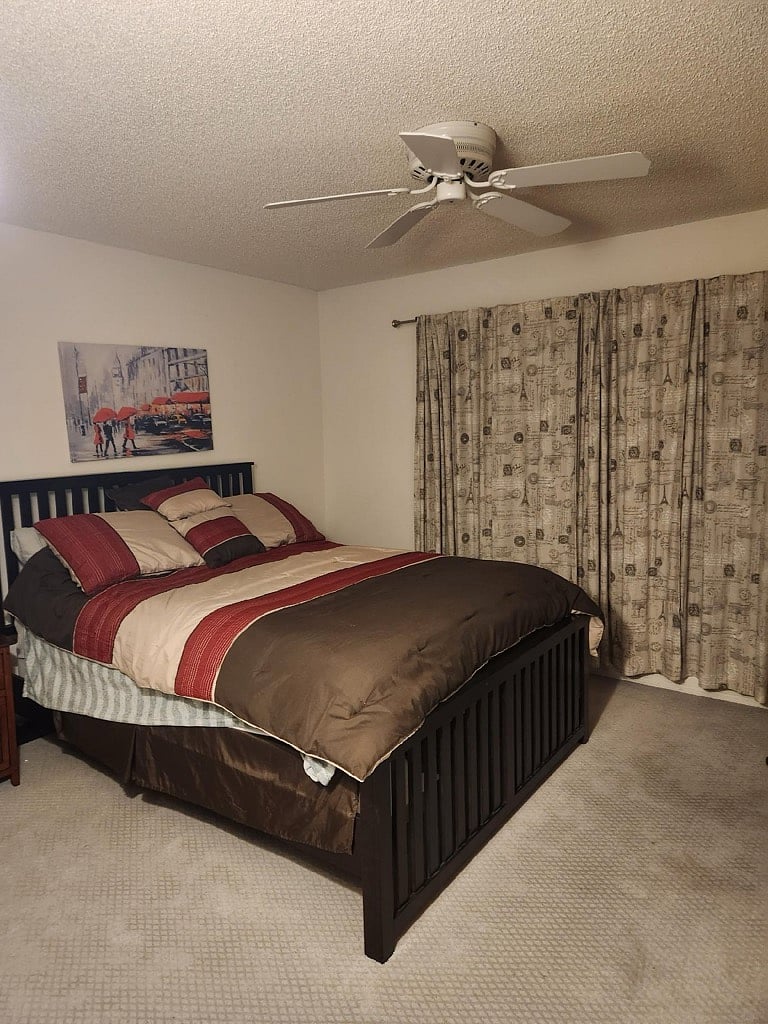 Guest Queen BR suite, has large closet and workstation north wing
