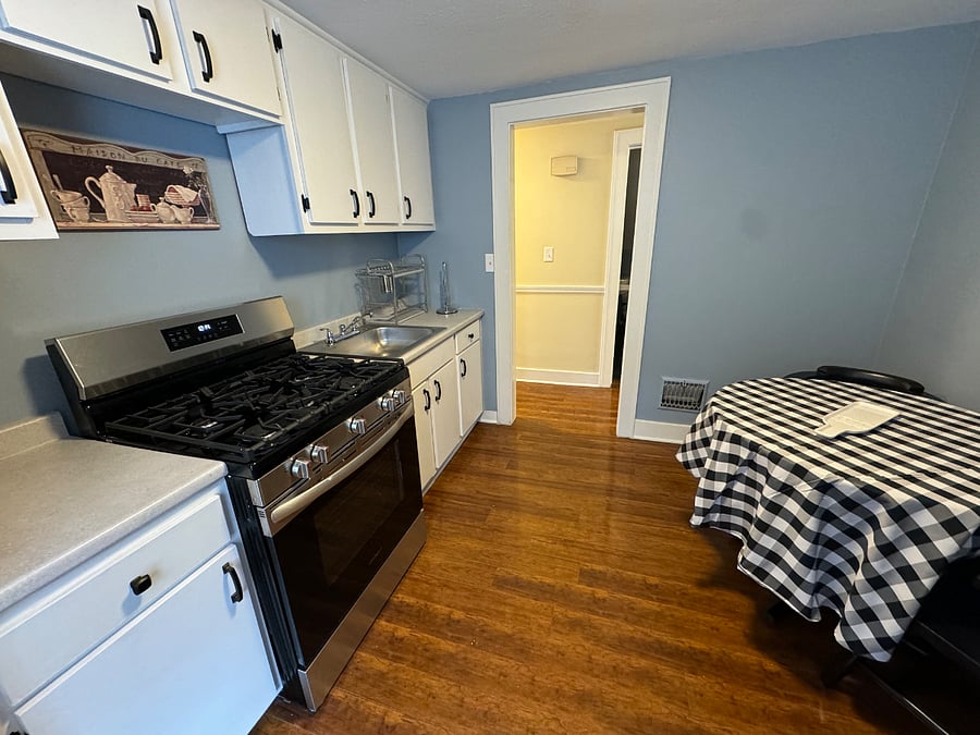 Furnished Finder property 712517_2 photo 6
