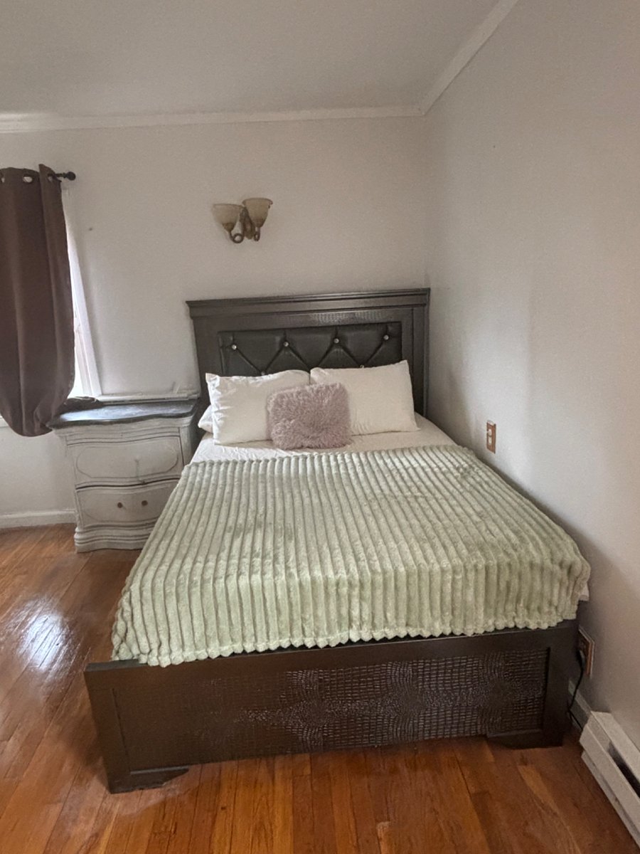 Full size bed with ample closet space and dresser draw(s) ****BedRoom #3****