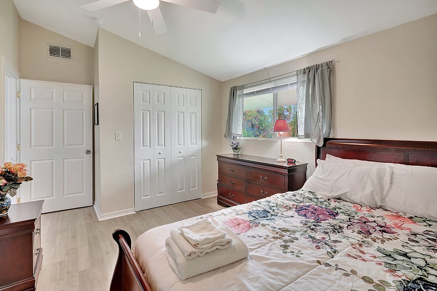 Furnished Finder property 712541_1 photo 12