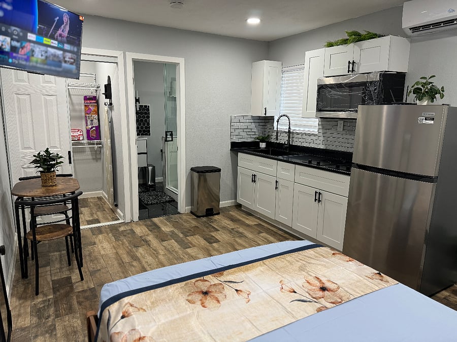 Furnished Finder property 712544_1 photo 32