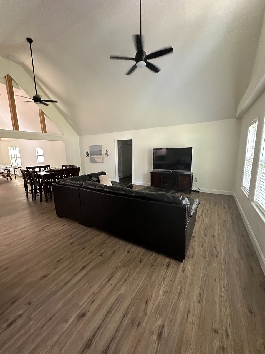 Furnished Finder property 712552_1 photo 13