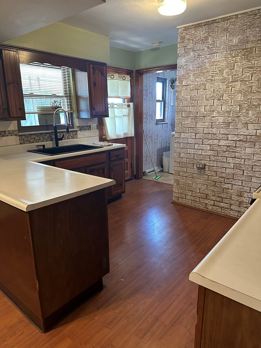Furnished Finder property 712600_1 photo 3