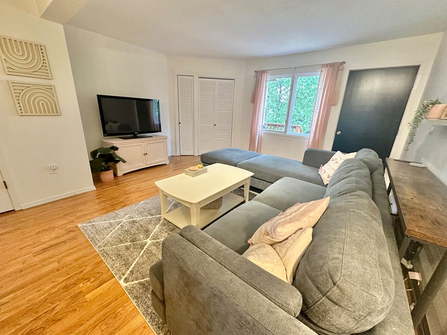 Furnished Finder property 712656_1 photo 4