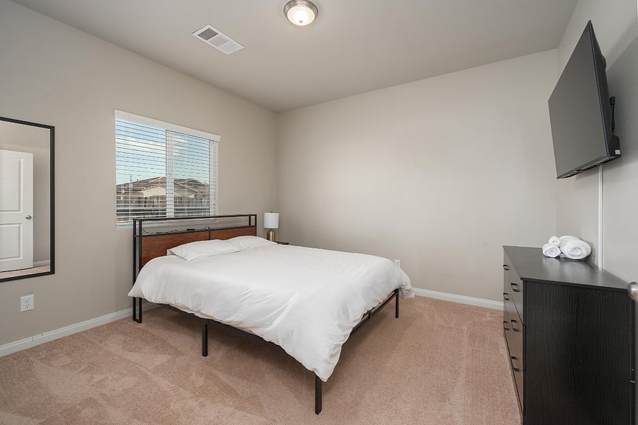 Furnished Finder property 712703_1 photo 16
