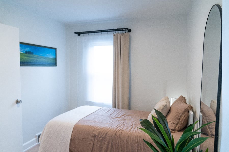 Bedroom - Twin Size