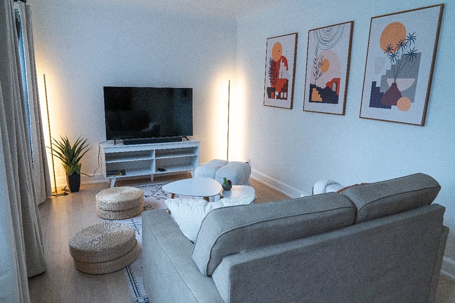 Living Room - Wall Art View