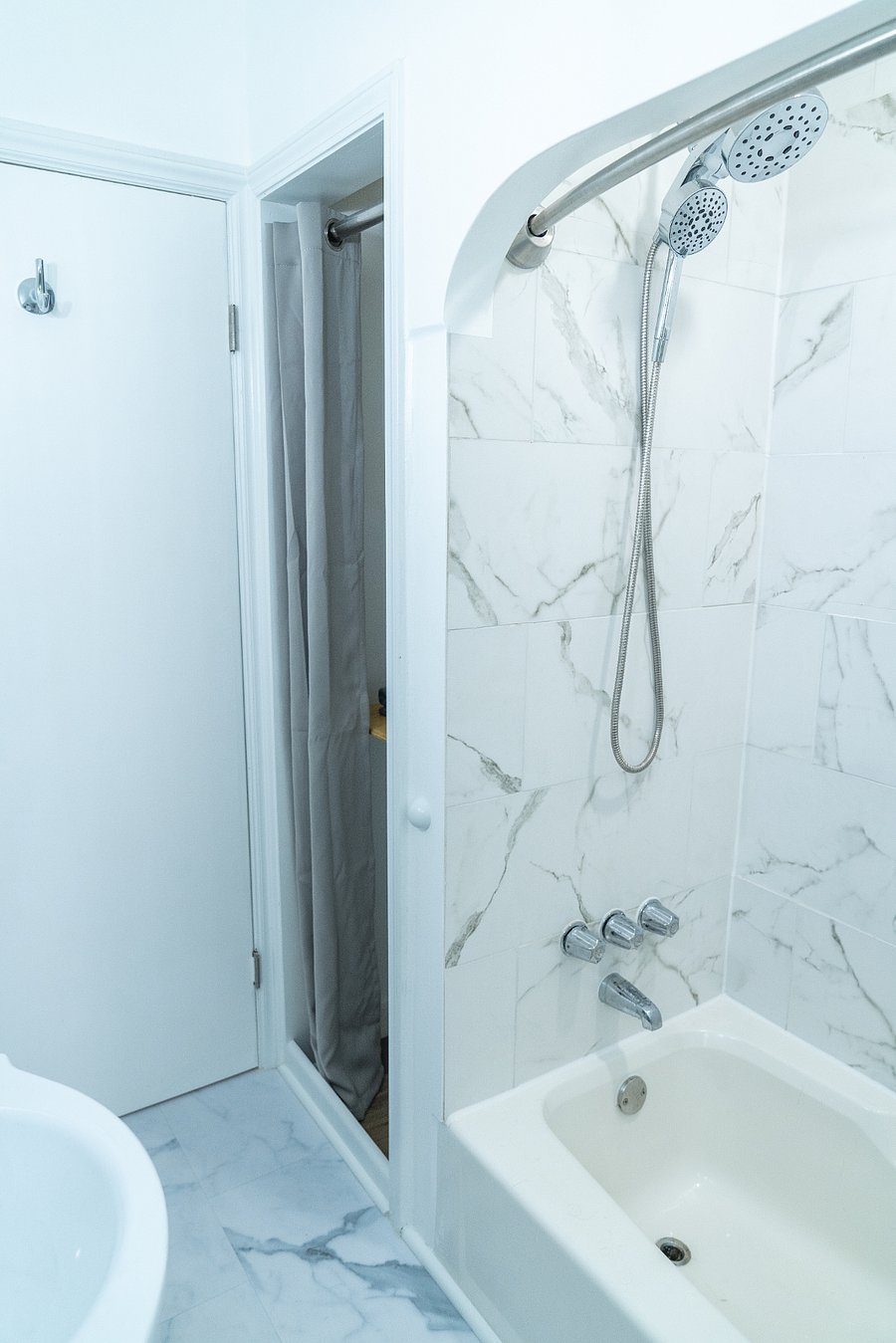 Bathroom - Shower / Bath tub & Closet
