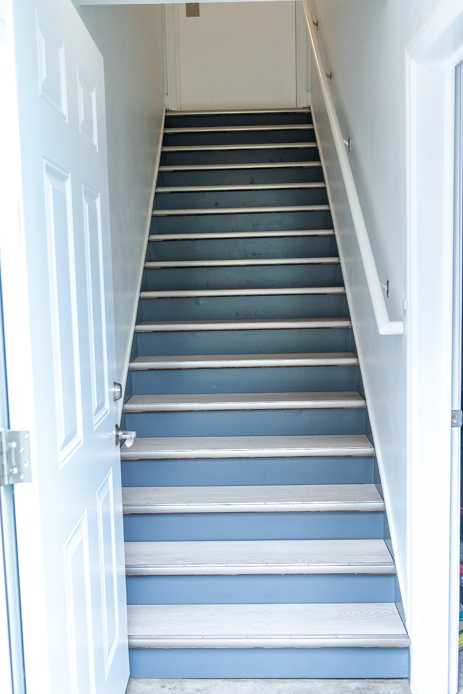Entry Stairway