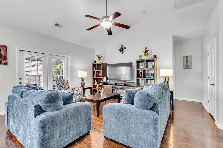 Furnished Finder property 712800_1 photo 5