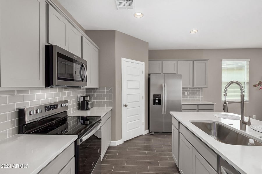 Furnished Finder property 712807_1 photo 8