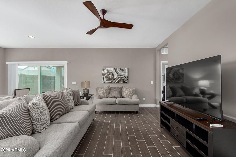 Furnished Finder property 712807_1 photo 13