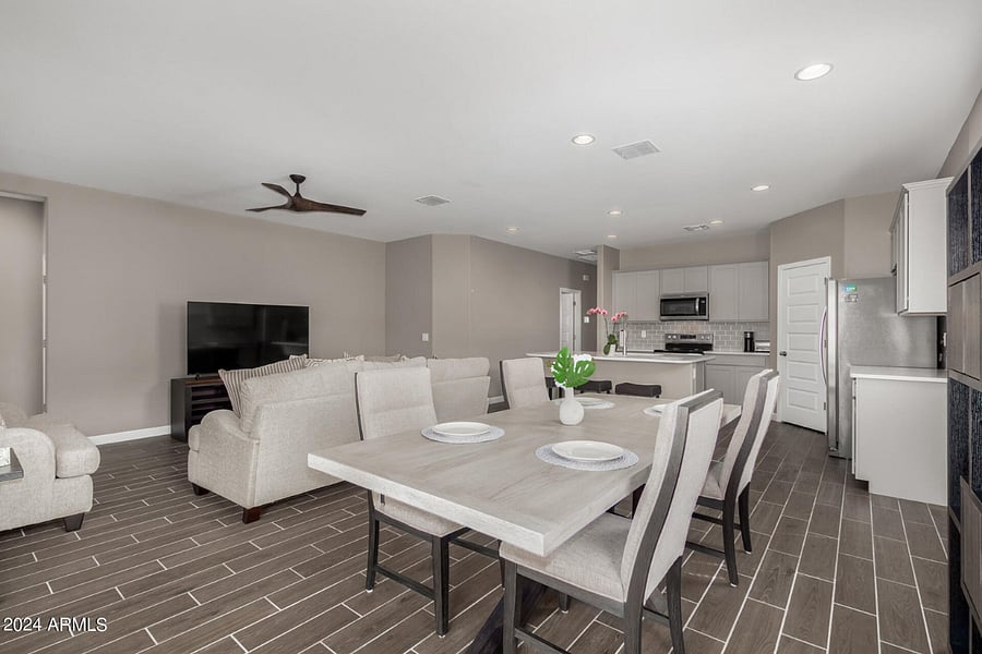 Furnished Finder property 712807_1 photo 16