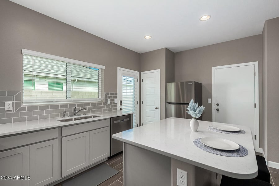 Furnished Finder property 712807_1 photo 7
