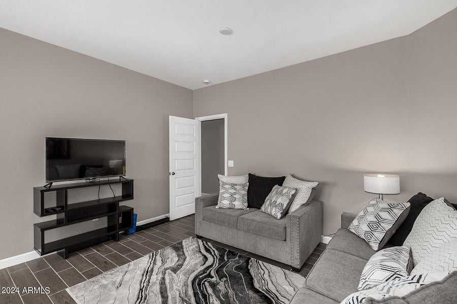 Furnished Finder property 712807_1 photo 35