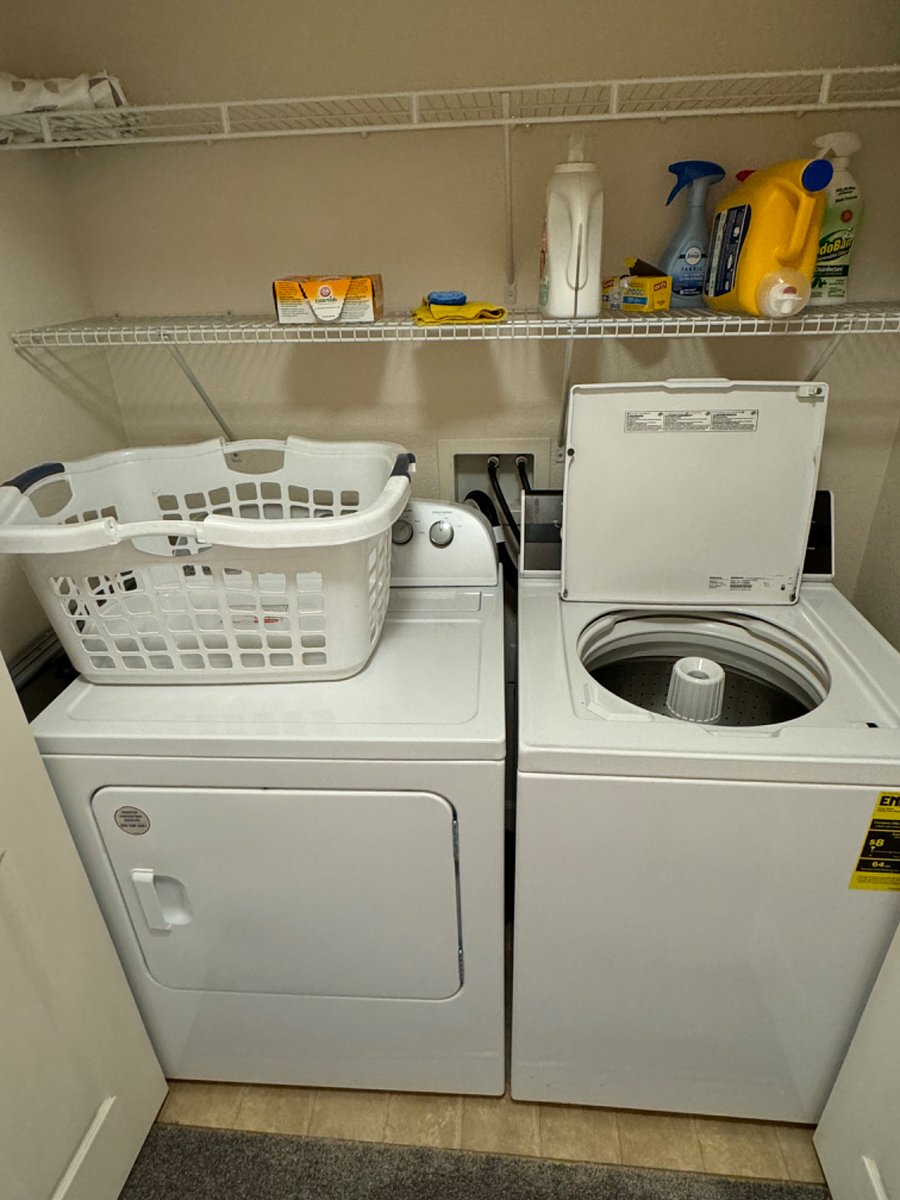 Washer and dryer on the 2nd level