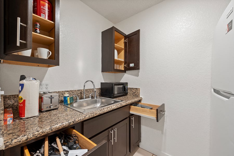 Furnished Finder property 712862_1 photo 17