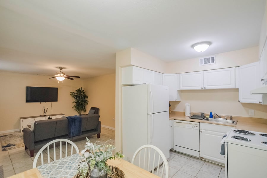 Furnished Finder property 712983_1 photo 9