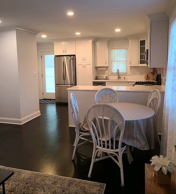 Furnished Finder property 713058_1 photo 3