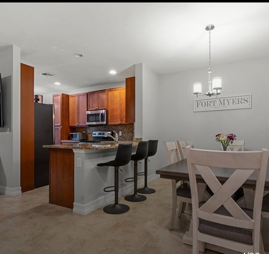 Furnished Finder property 713077_1 photo 5