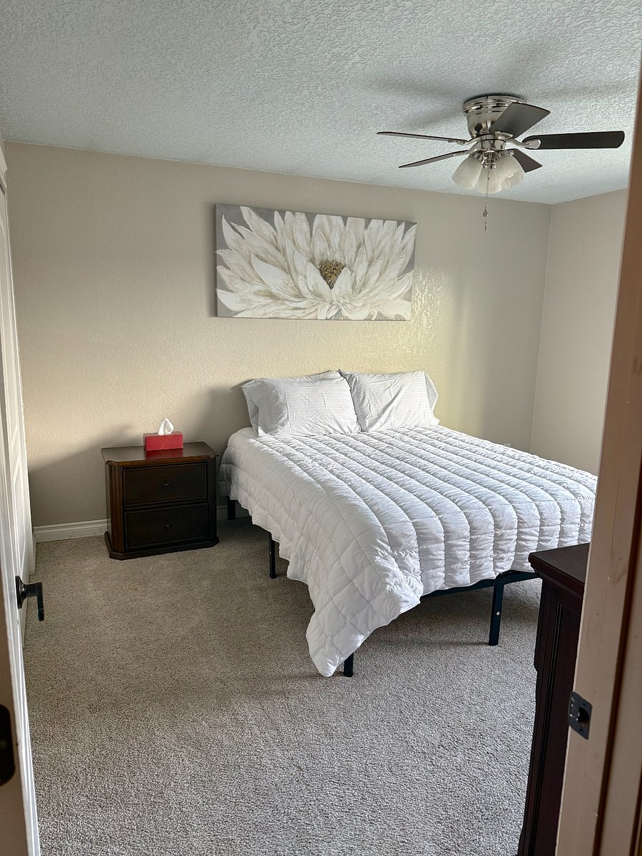 Bedroom #1