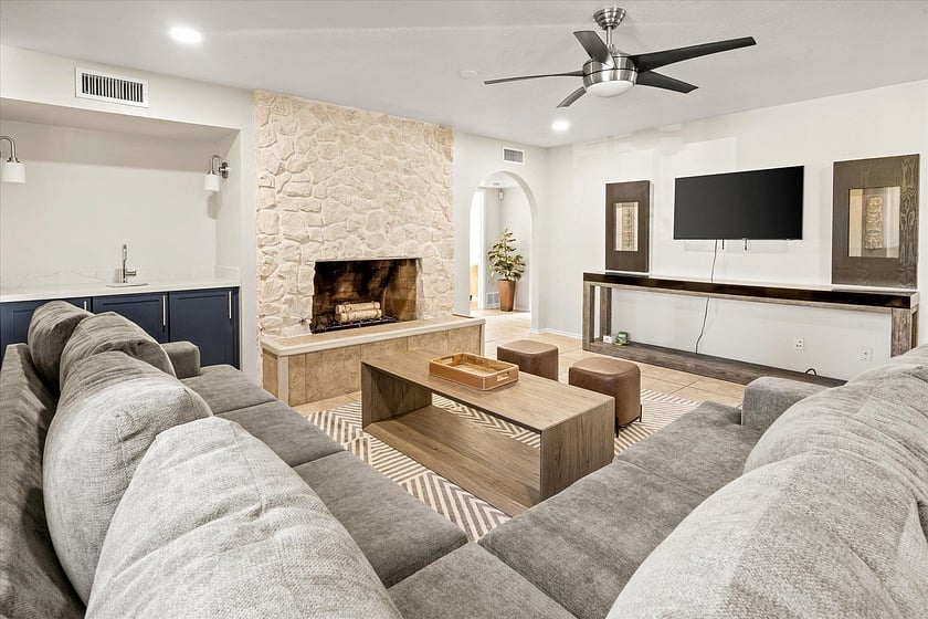 Furnished Finder property 713281_1 photo 12