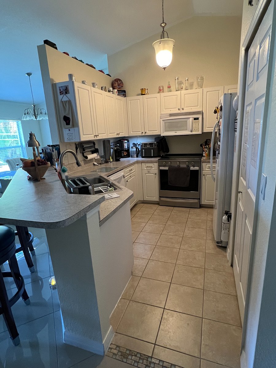 Furnished Finder property 713317_2 photo 9