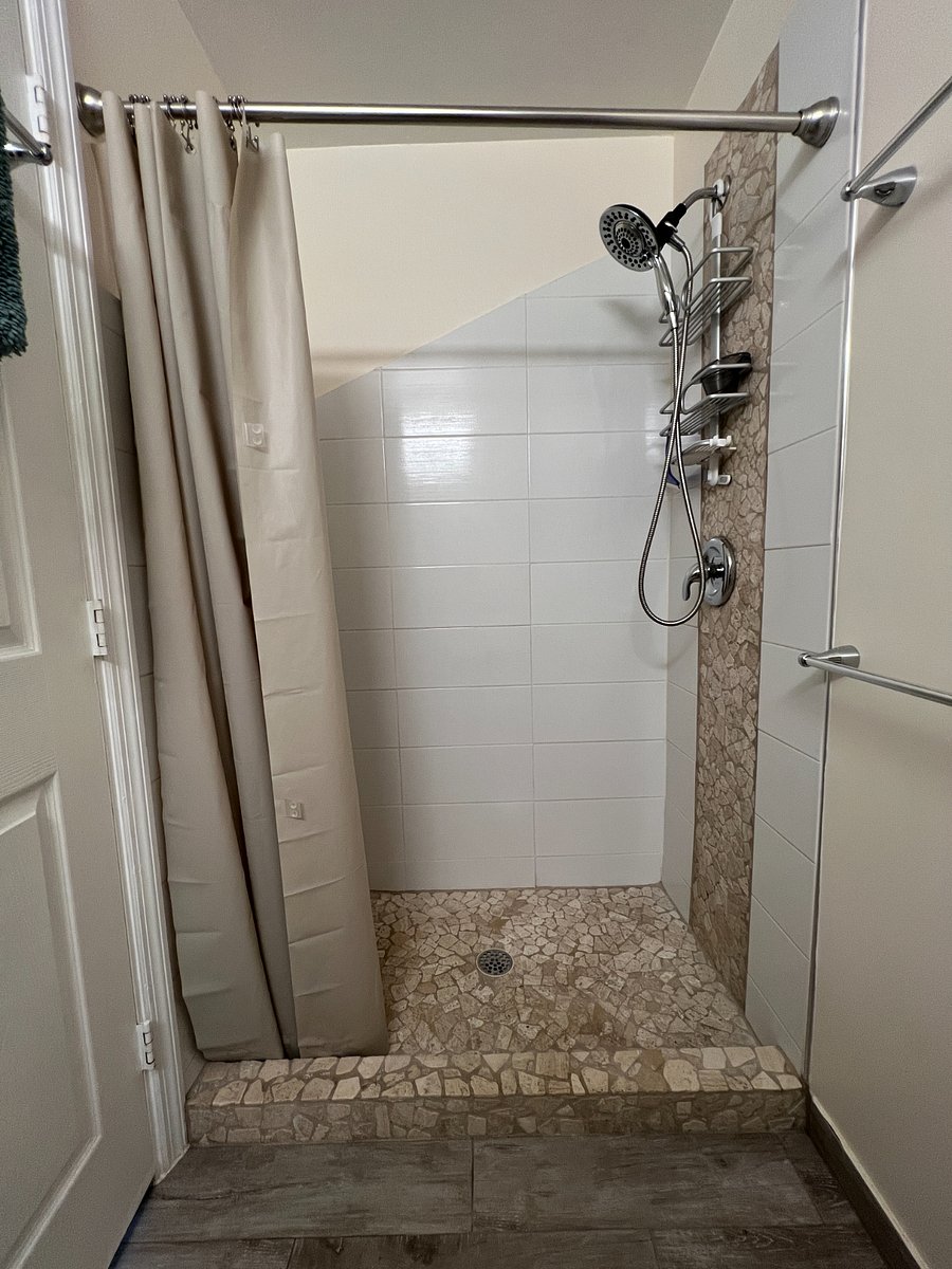 Furnished Finder property 713317_2 photo 5