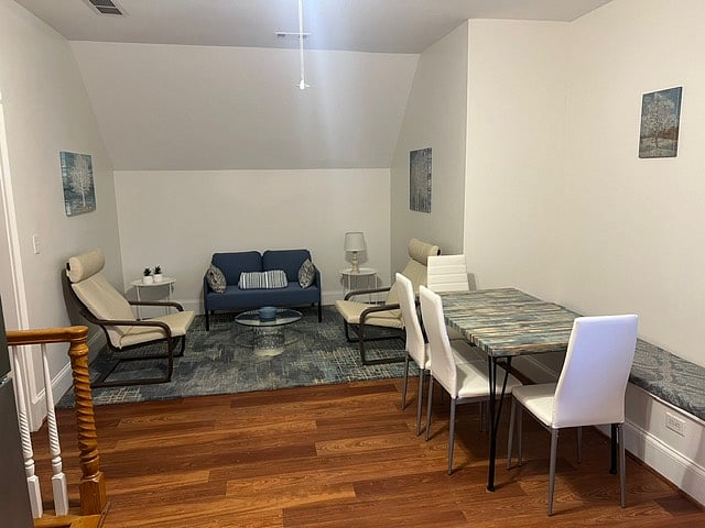 Furnished Finder property 713327_1 photo 3