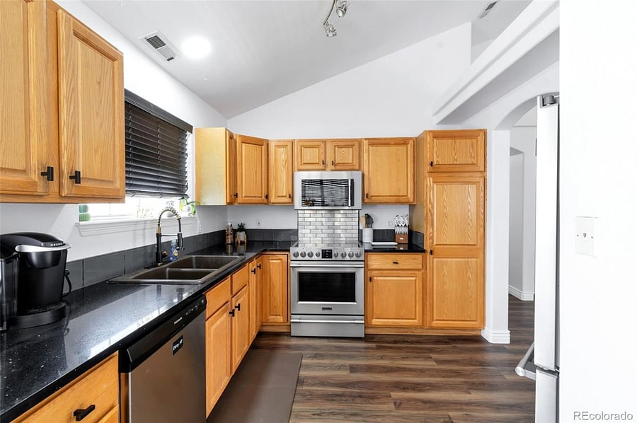 Furnished Finder property 713363_1 photo 5