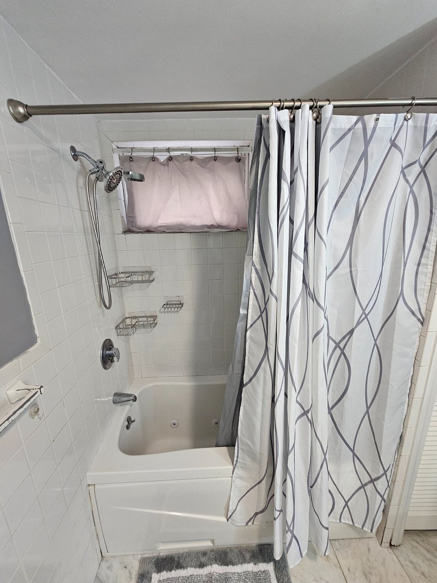 Bathroom #2 with jacuzzi tub