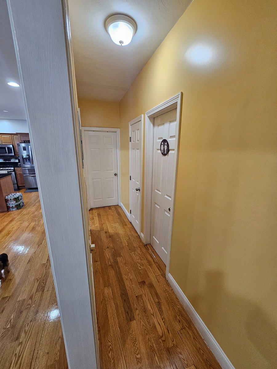 Hallway for bedroom 1, 2 and bathroom #1 (opposite angle)