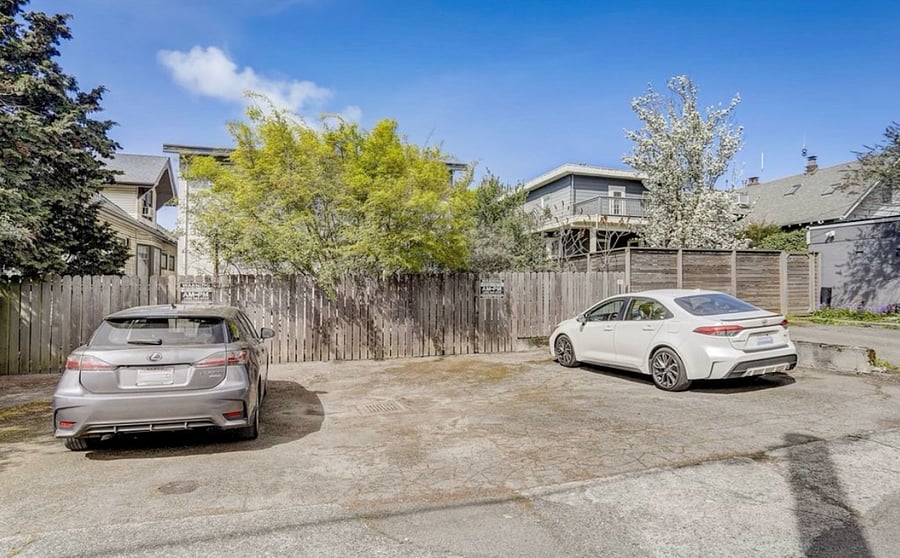 Furnished Finder property 713408_1 photo 31