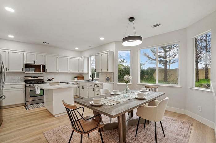 Furnished Finder property 713433_1 photo 6