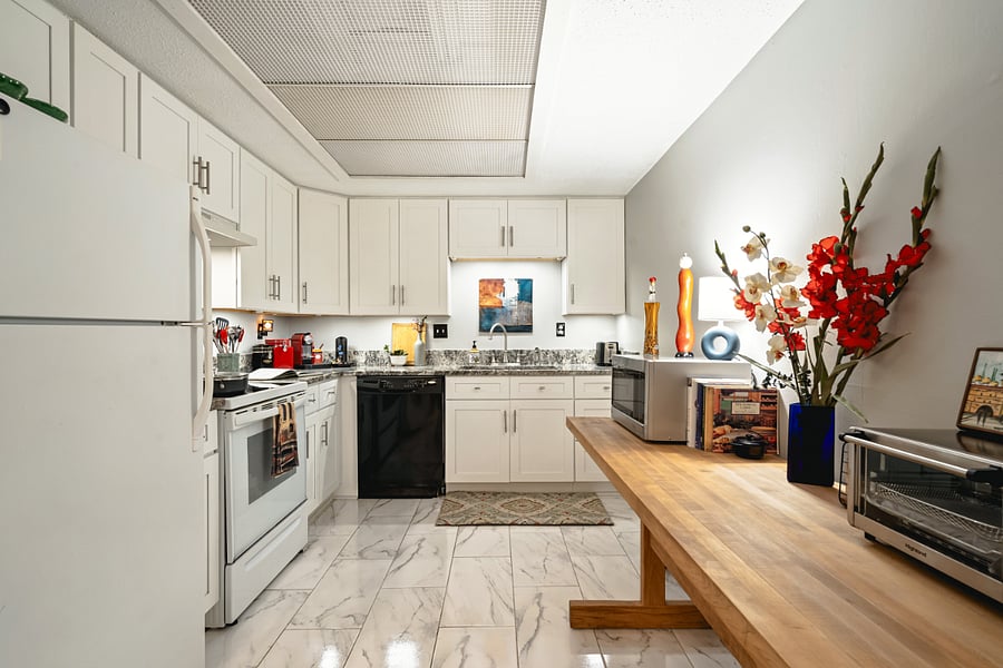 Furnished Finder property 713501_1 photo 10