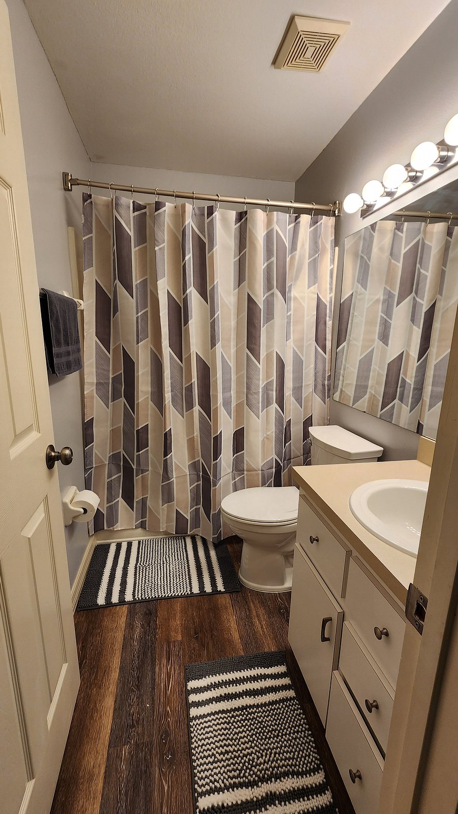 Furnished Finder property 713526_1 photo 23