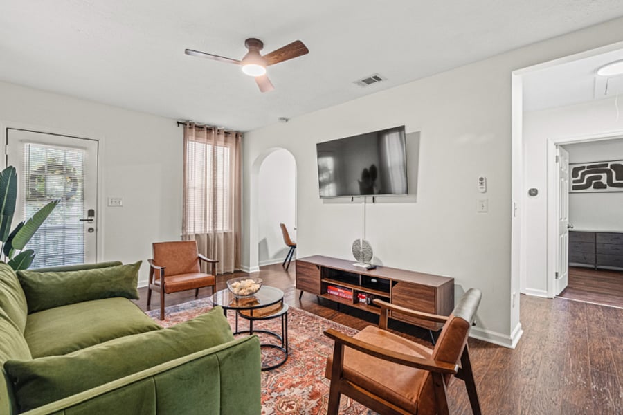 Furnished Finder property 713590_1 photo 3