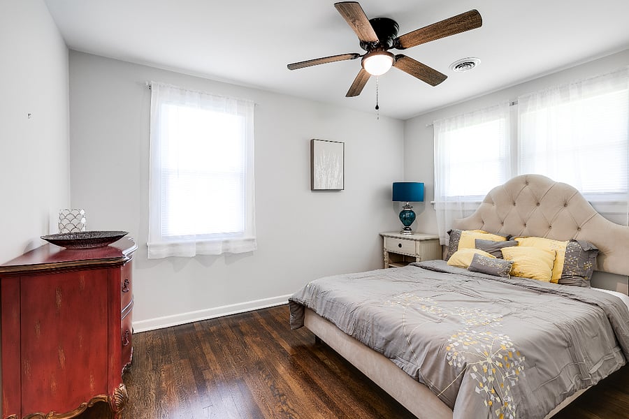 Queen bed