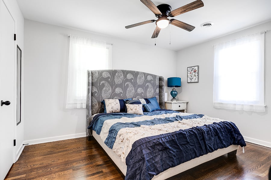 King bed