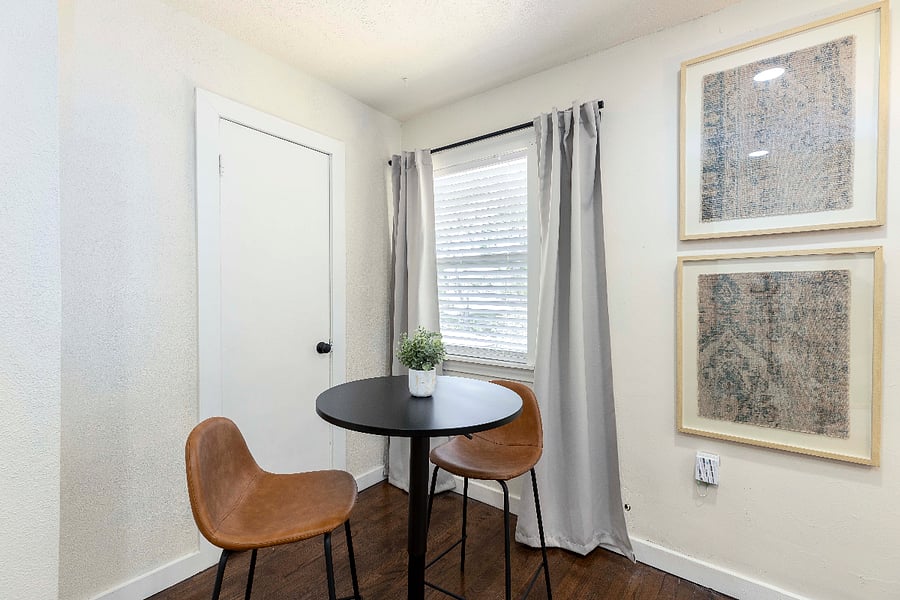 Furnished Finder property 713679_2 photo 9