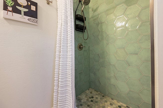 Furnished Finder property 713746_1 photo 18