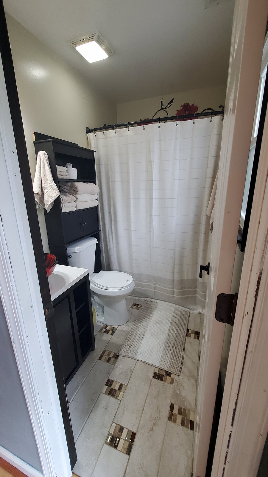 Furnished Finder property 713793_1 photo 35