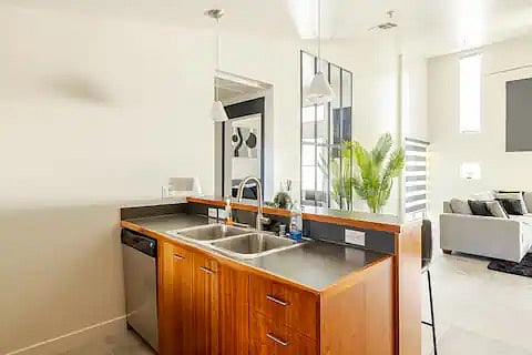 Furnished Finder property 713821_1 photo 9
