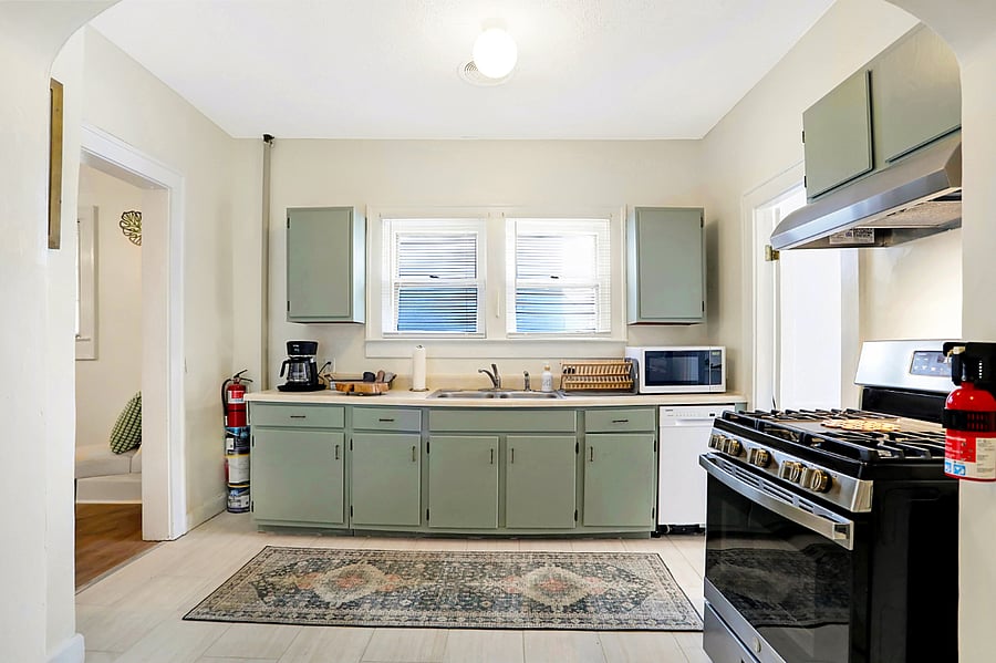 Furnished Finder property 713822_1 photo 14